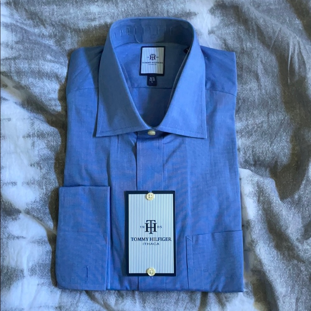 Tommy Hilifiger dress shirt size 16- 1/2 34-35